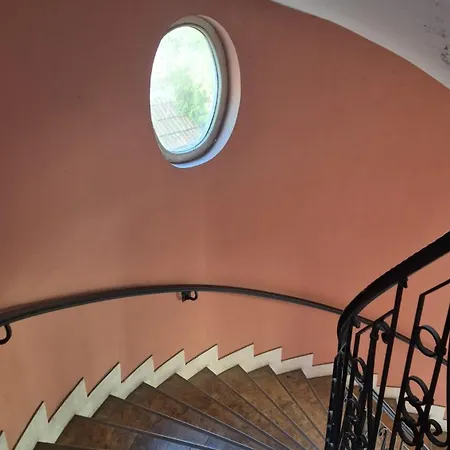 Apartment Big & Bright Center